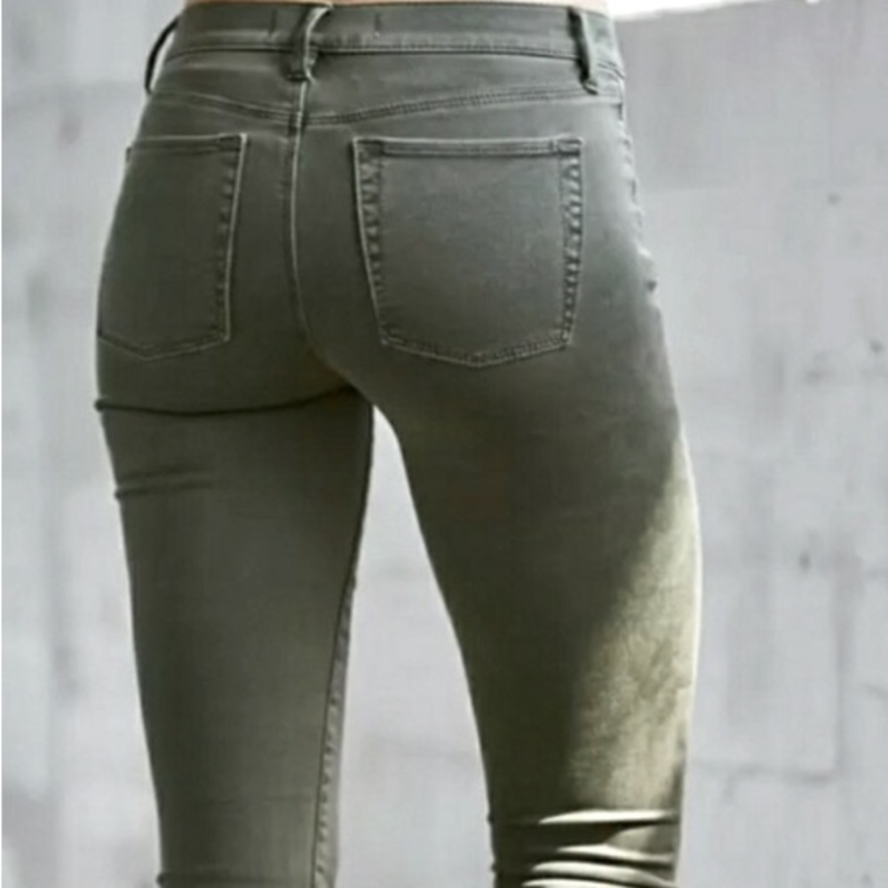 Y2K Bullhead, olive green stretchable jeans, THE 55 LEGGING